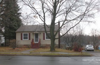 ConnorsExistFront
